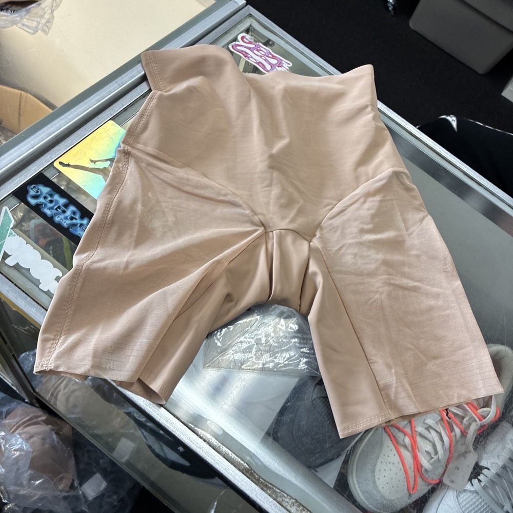 NWT Honeylove SuperPower Short Womens XS High-Waisted Shapewear Sand RN 156214